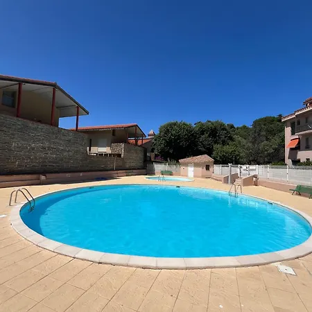 Superbe T2-t3 Rénové, Bord De Mer, Piscine, Parking Privé Collioure