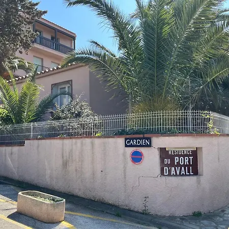 Superbe T2-t3 Rénové, Bord De Mer, Piscine, Parking Privé Appartement *