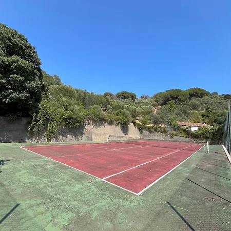 Superbe T2-t3 Renove, Bord De Mer, Piscine, Parking Prive *