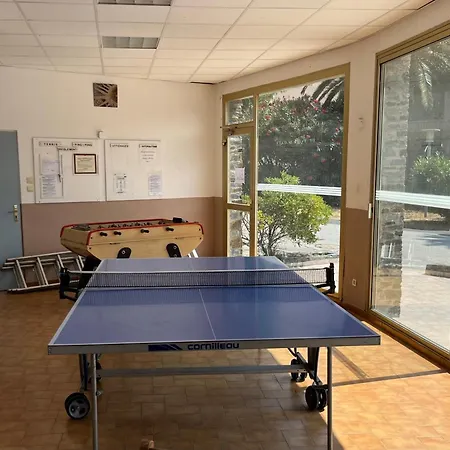 Superbe T2-t3 Rénové, Bord De Mer, Piscine, Parking Privé Appartement